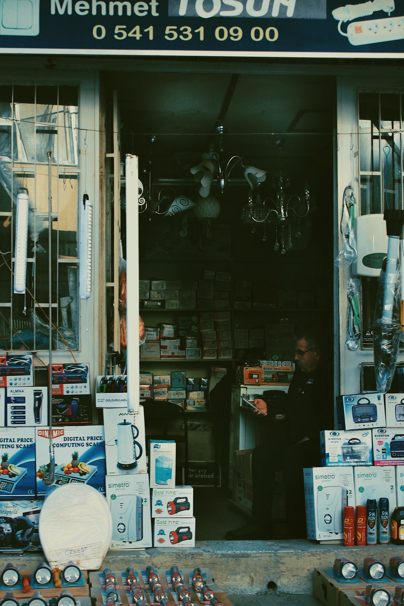 A small shop front in the city